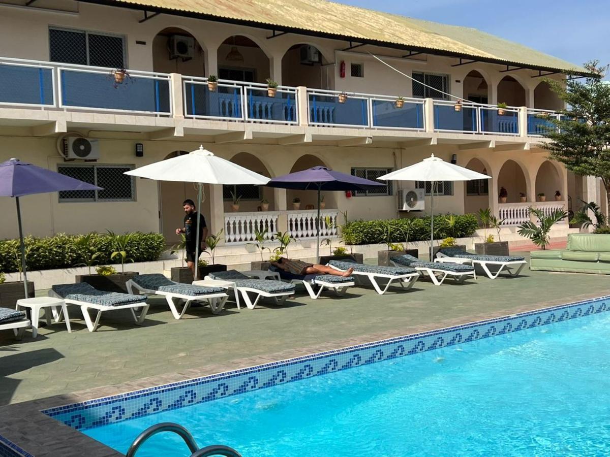 Tranquil Resort Hotel Brusubi Exterior foto